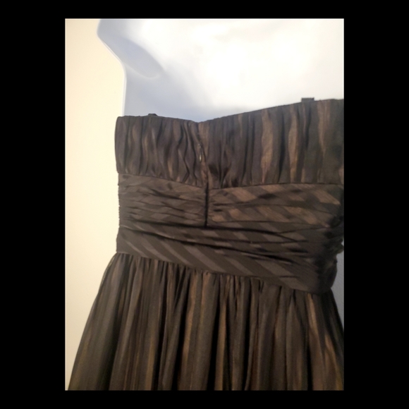 BCBGMAXAZRIA BLACK STRAPLESS DRESS SZ. 2P - Picture 5 of 7
